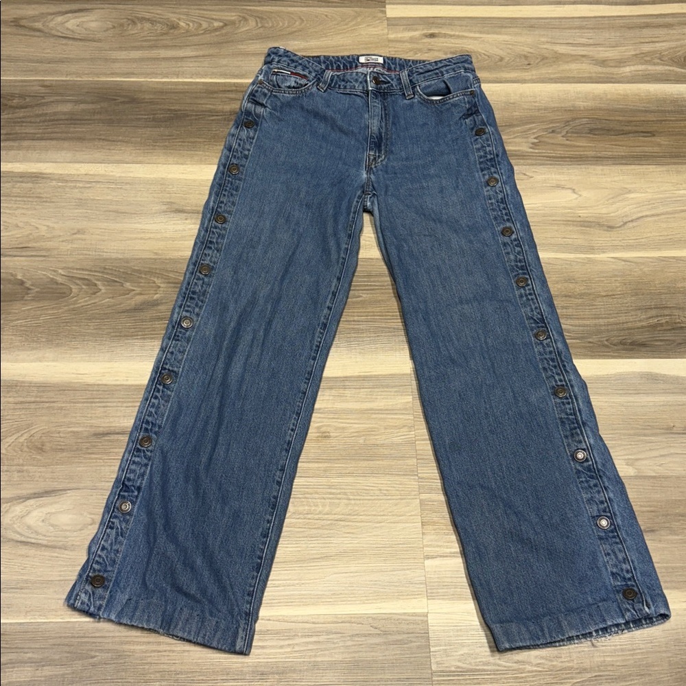 Tommy Hilfiger vintage tear away Light Blue Denim straight leg jeans size 6
